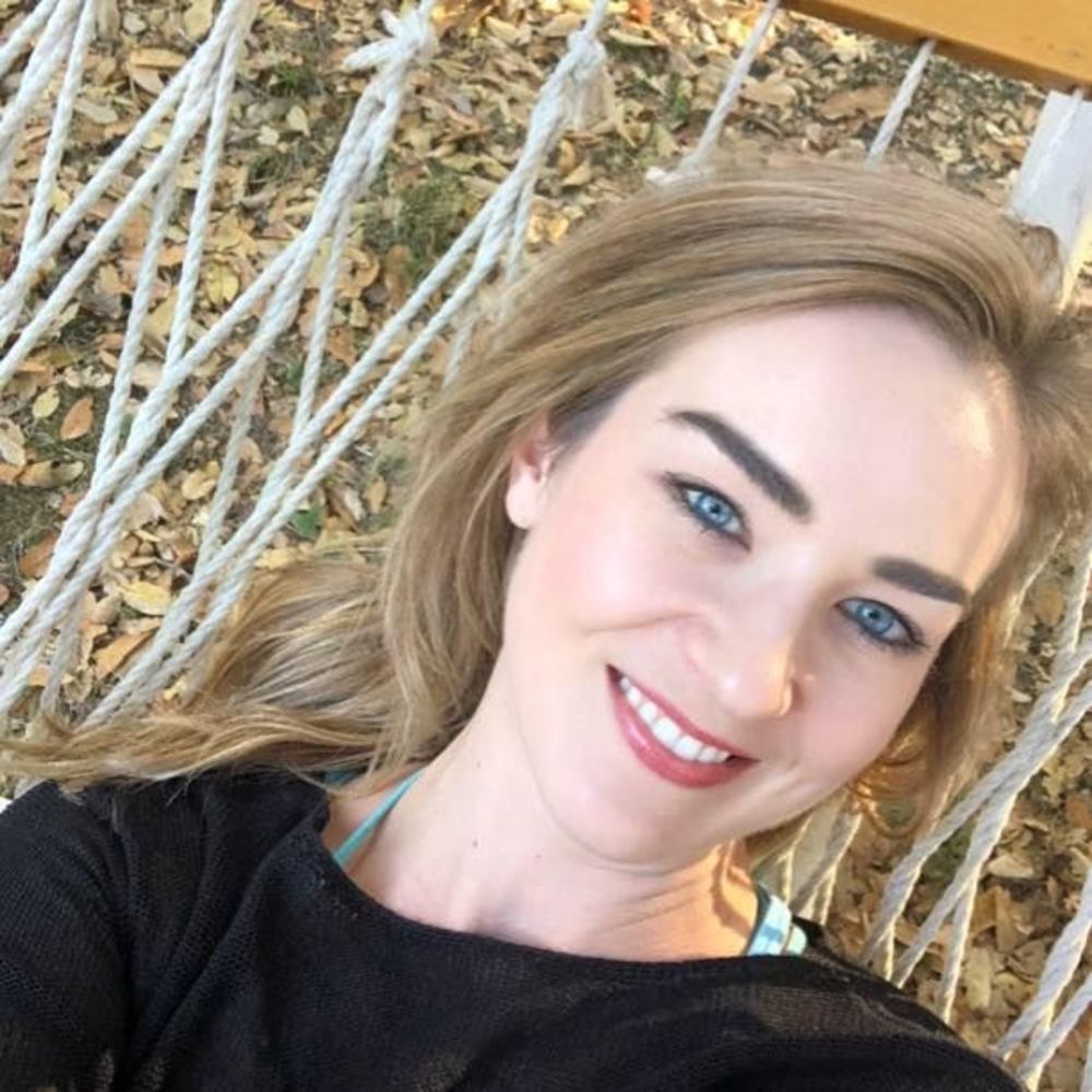 Meet your Posher, Lauren